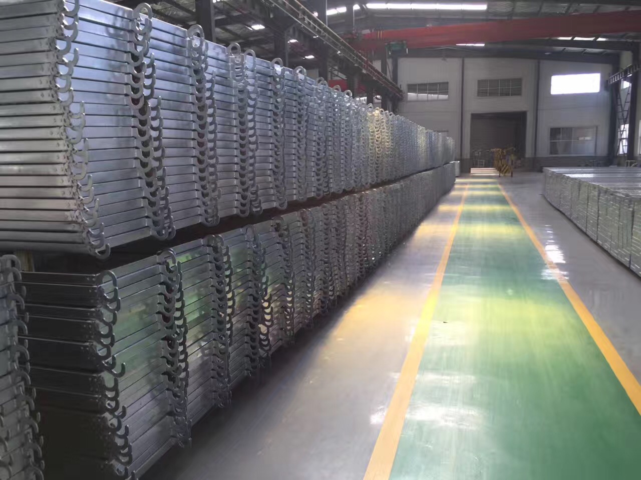 steel plank warehouse